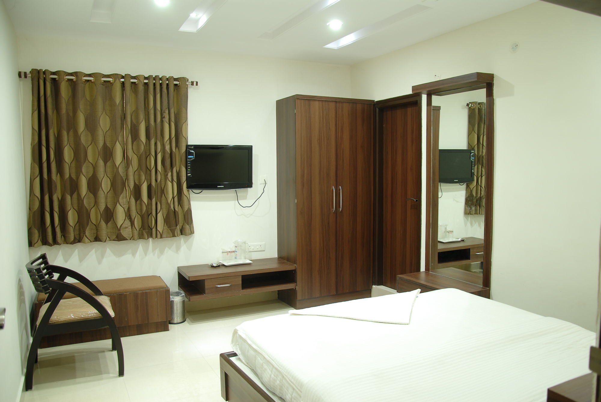 Hotel Vjr Residency By Hotelscart Hyderabad Ngoại thất bức ảnh